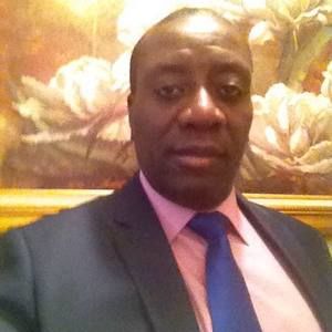 Meet your Posher, Yves